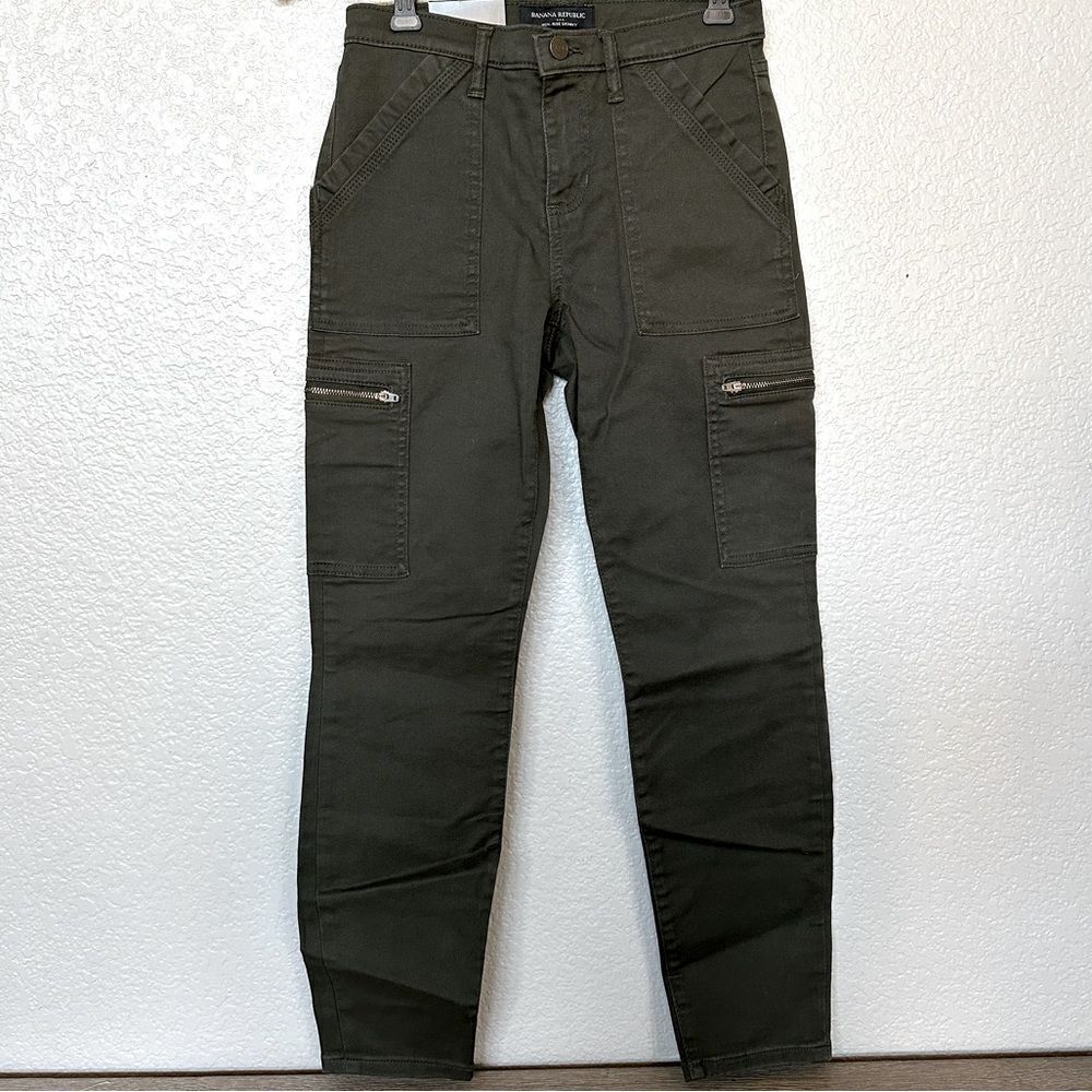 Banana Republic Army Green Skinny Cargo Pants 00/24p